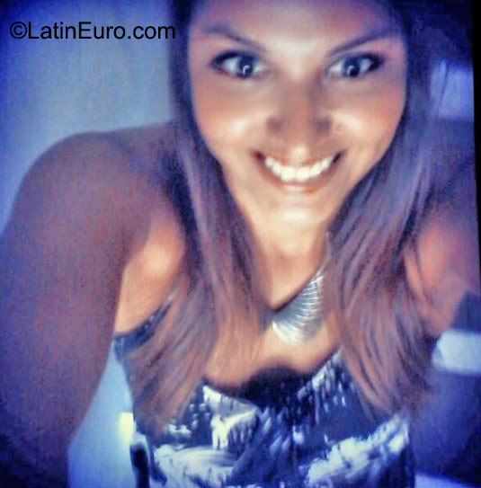 Date this pretty Panama girl Marcela from Panama City PA686