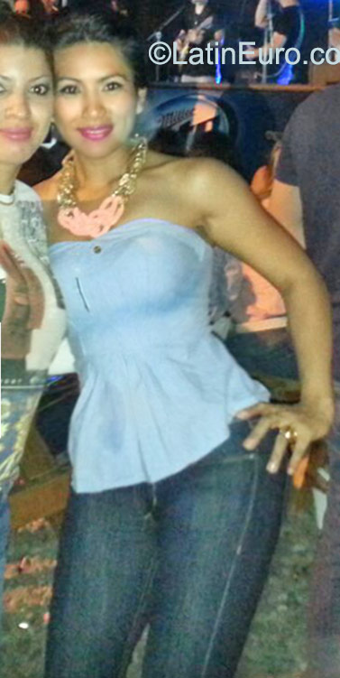 Date this fun Honduras girl Flavia from san pedro sula HN1691
