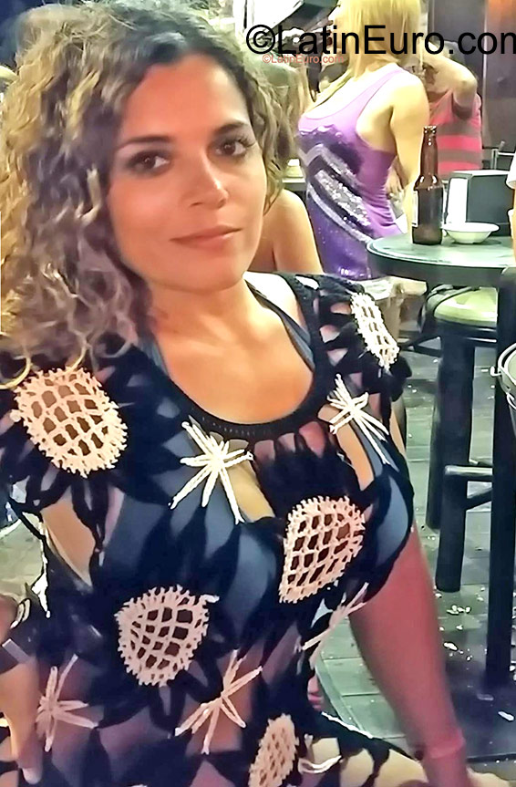 Date this pretty Mexico girl Betty from Ciudad Obregon MX1454