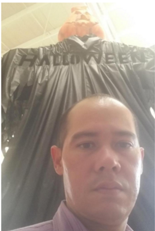 Date this attractive Colombia man Roberto tapias from Barranquilla CO18080