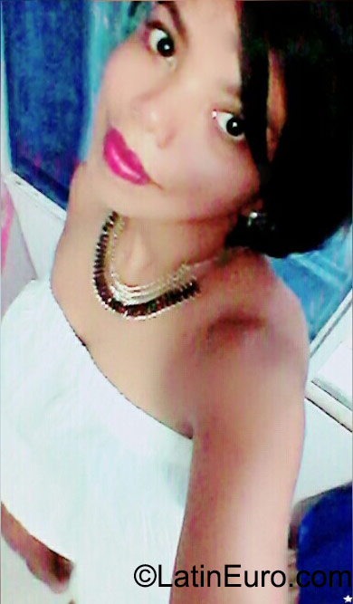 Date this beautiful Colombia girl Esperanza from Bogota CO18090