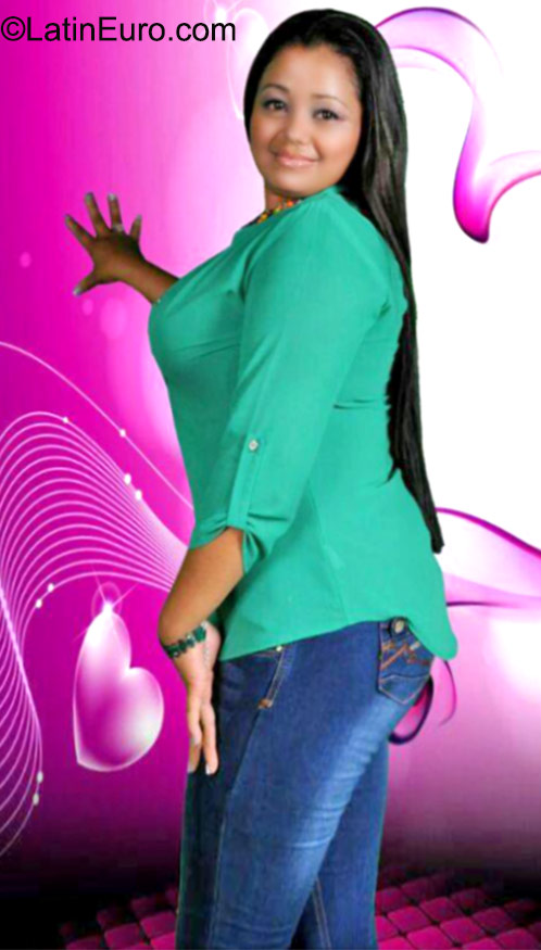 Date this delightful Honduras girl Nataly from El Progreso HN1749
