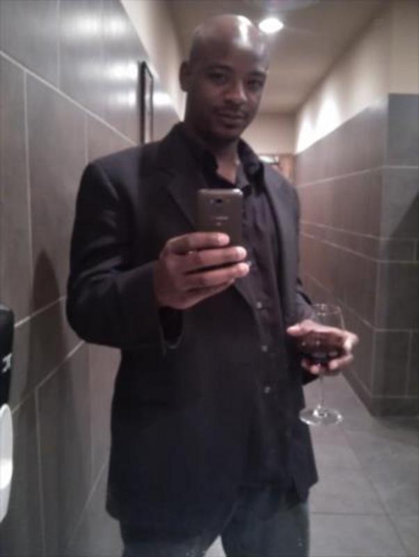 Date this georgeous Colombia man Mike from Bogota CO18153