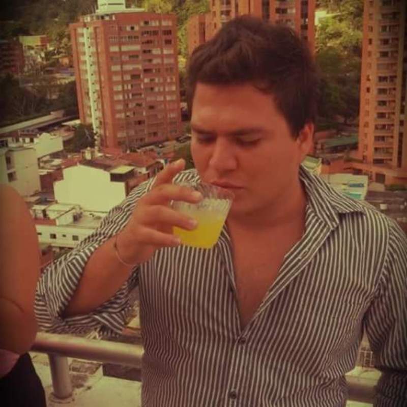 Date this beautiful Colombia man Jaime Enrique l from Bucaramanga CO18175