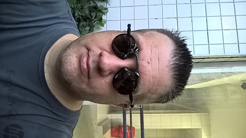 Date this pretty Brazil man Edward from Rio De Janeiro BR9484