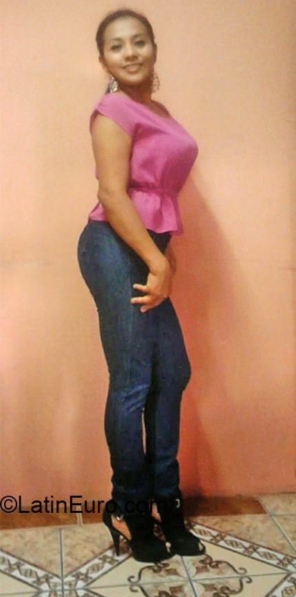 Date this stunning Honduras girl Ana from Comayagua HN1808