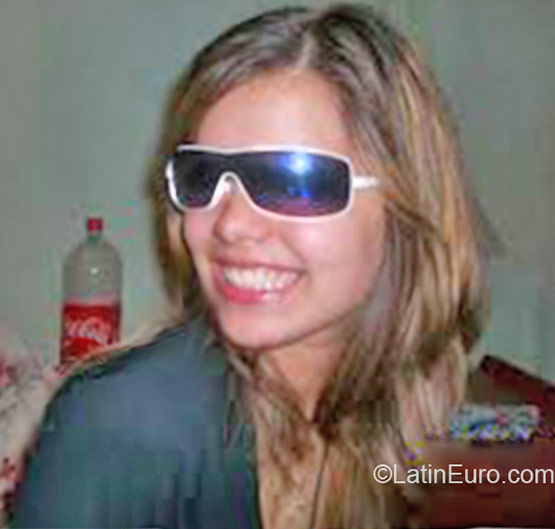 Date this good-looking Honduras girl Kenia from Choluteca HN1846