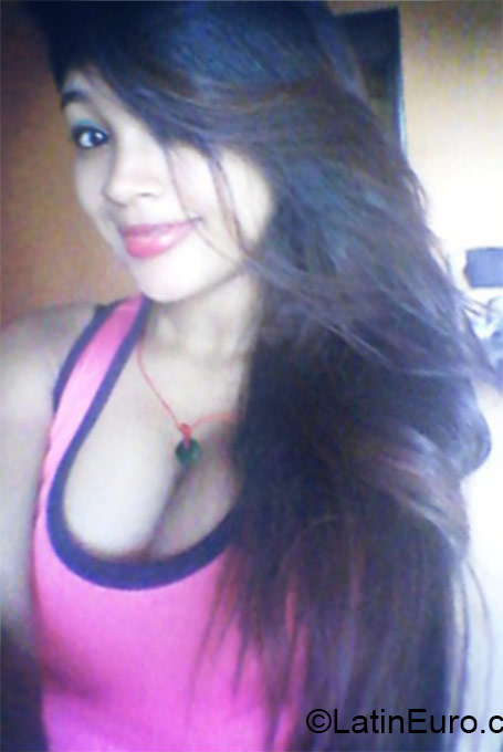 Date this georgeous Panama girl Aida from Panama City PA775