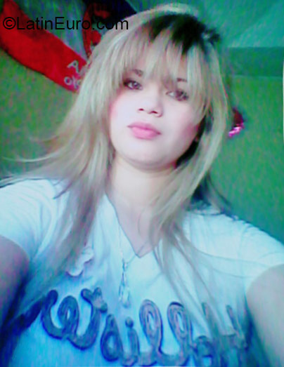 Date this georgeous Honduras girl Alexa from Tegucigalpa HN1900