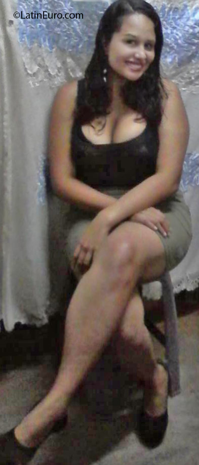 Date this beautiful Honduras girl Ana from Danli HN1961