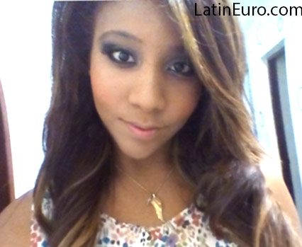 Date this voluptuous Colombia girl Bianca from Medellin CO18606