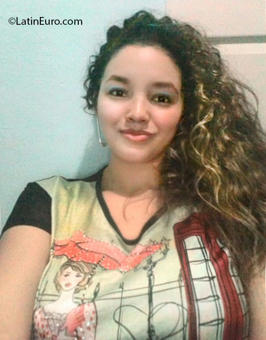 Date this delightful Honduras girl Rachell from Comayagua HN2016