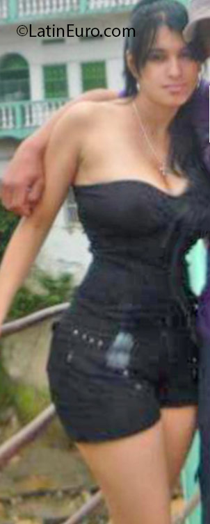 Date this delightful Colombia girl Diana from Manizales CO18645