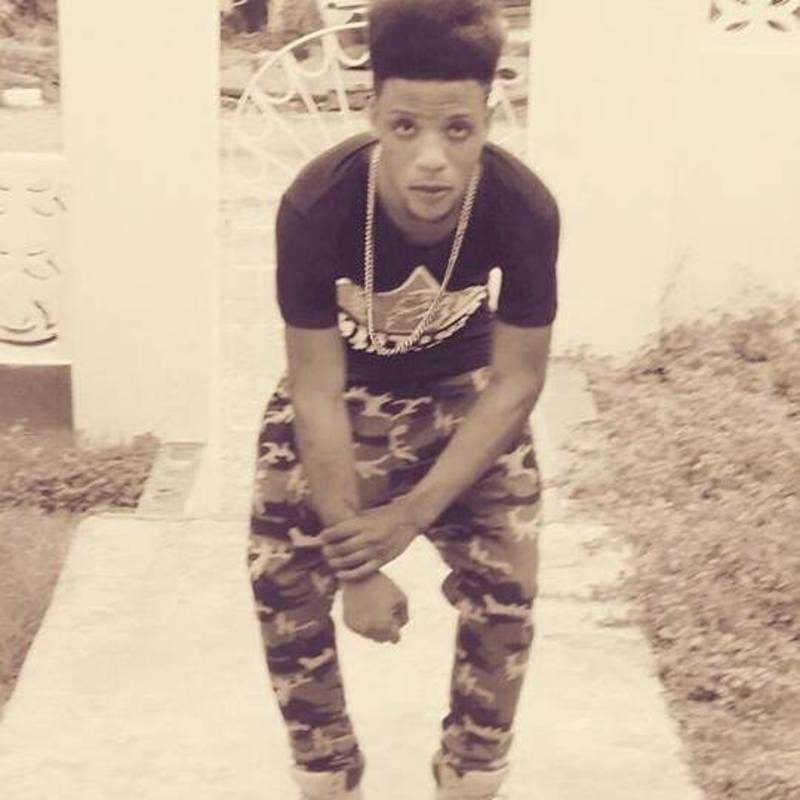 Date this attractive Jamaica man John from Kingston JM2267