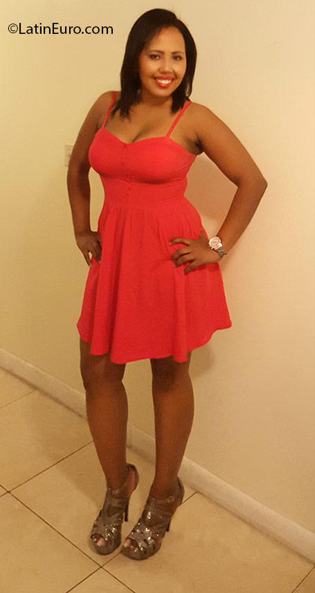 Date this hard body Honduras girl Fabiola from Choloma HN2047