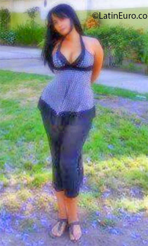 Date this passionate Mexico girl Yazmin from Tijuana MX1481