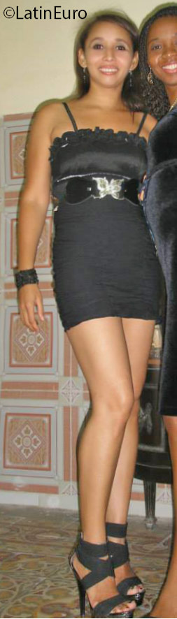 Date this georgeous Honduras girl Martha from David HN2058