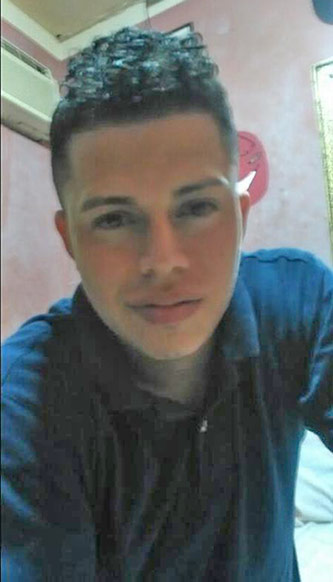 Date this georgeous Honduras man Leswin from Sps HN2069