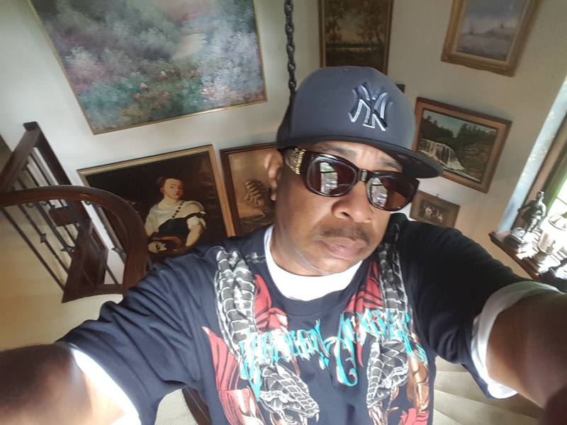 Date this hard body United States man Come from Washington Dc US17166