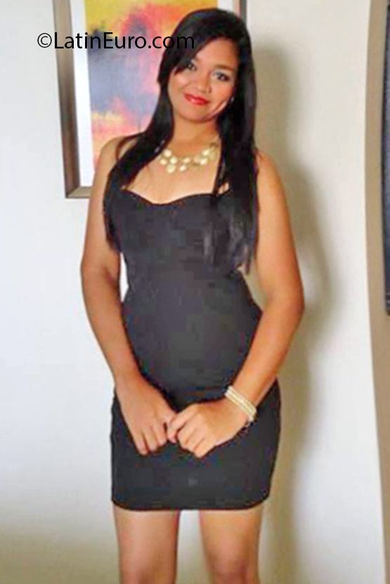 Date this young Panama girl Michel from David PA995