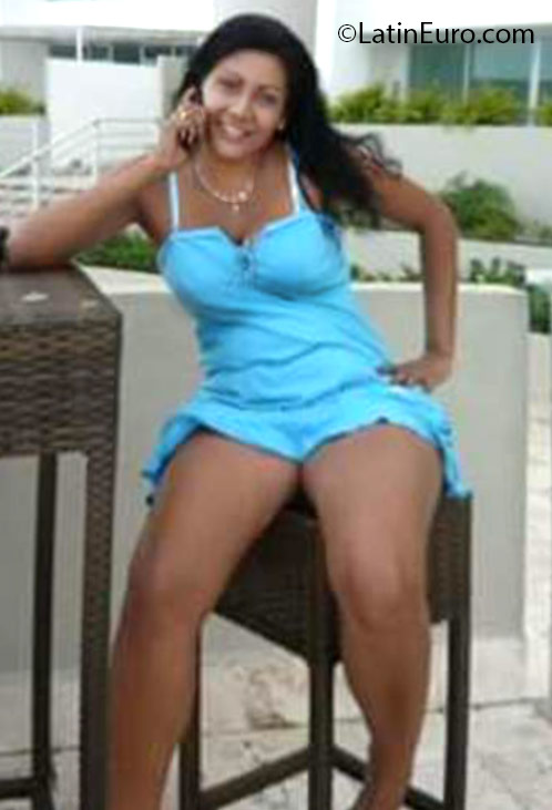 Date this beautiful Panama girl Isbeth from Panama PA971