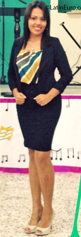 Date this stunning Honduras girl Waleska from Choloma HN2178