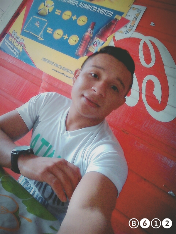 Date this pretty Honduras man Dennisp. from Honduras HN2188