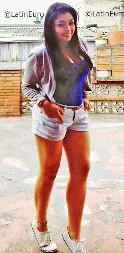 Date this fun Colombia girl Karla from Bogota CO19073