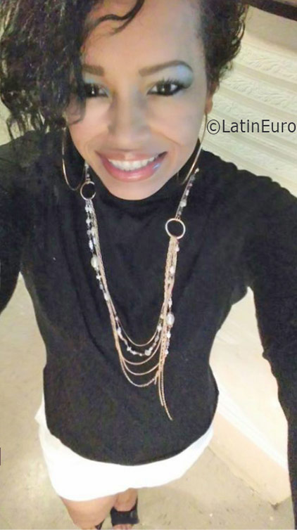 Date this foxy United States girl Wendy from Brooklyn US17494