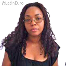 Date this pretty United States girl Creuza from Pompano Beach US17497