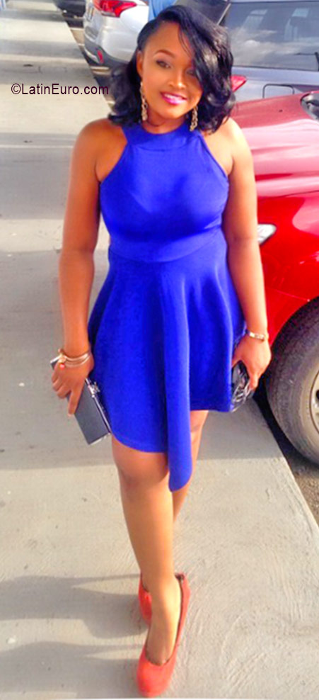 Date this passionate Jamaica girl Zori from Kingston JM2351