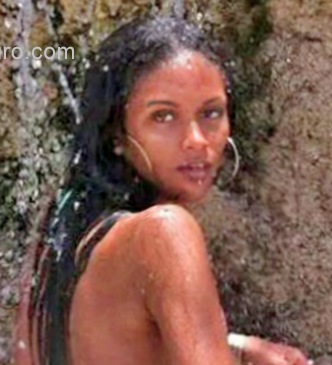 Date this sensual Jamaica girl Neesha from Kingston JM2356