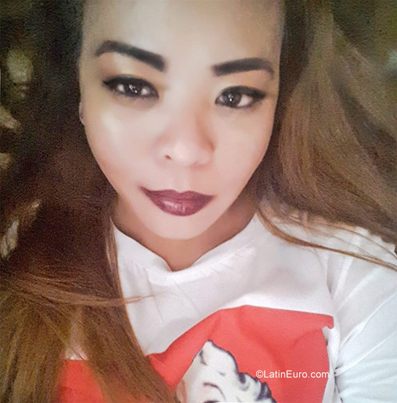 Date this beautiful Philippines girl Joan from Urdaneta PH932