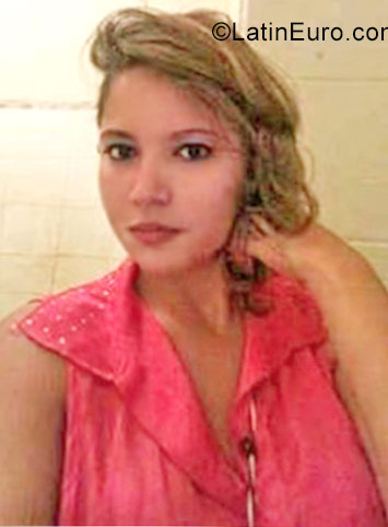 Date this fun Brazil girl Paula from Fortaleza BR9810