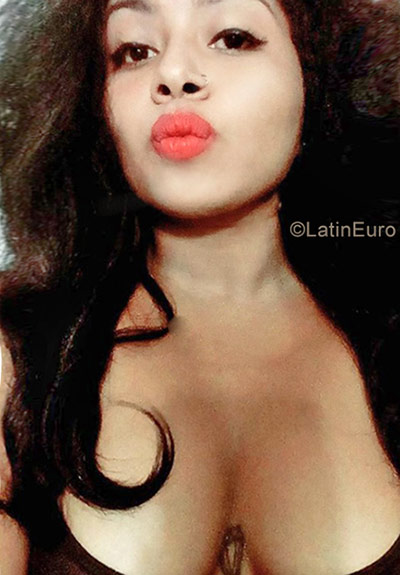 Date this voluptuous Colombia girl Vanessa from Bogota CO19827