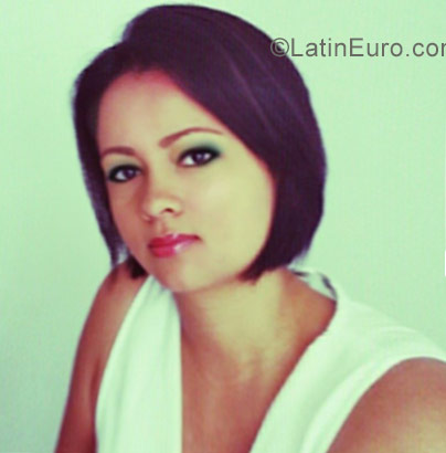 Date this tall Colombia man Monica from Pereira CO20041