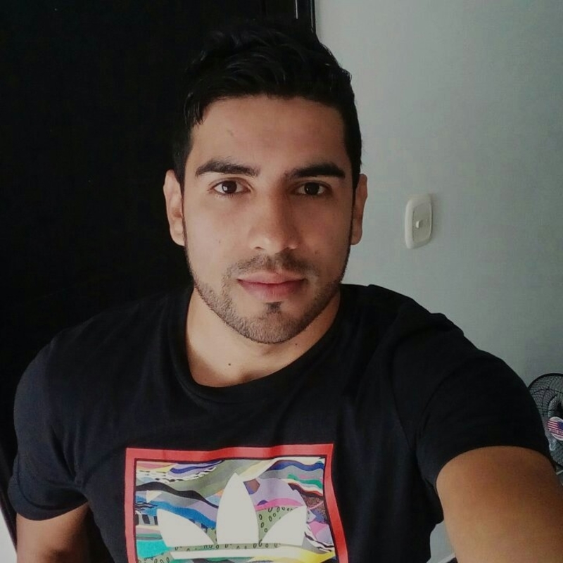 Date this hot Colombia man Hector from Bucaramanga CO20109