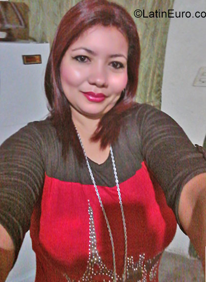 Date this hot Honduras girl Wendy from San Pedro Sula HN2310