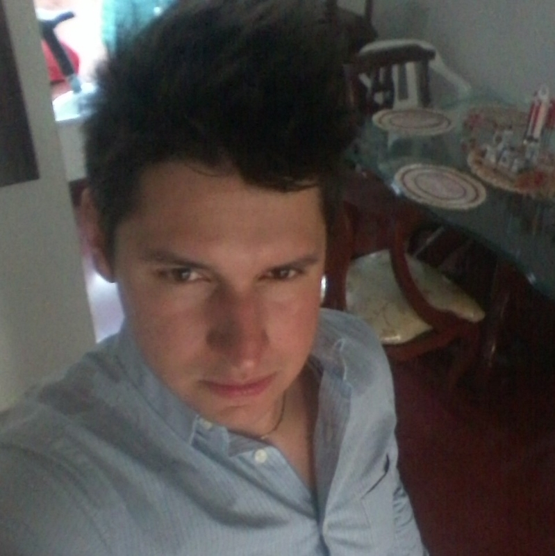 Date this beautiful Colombia man Luis from Bogota Colombia CO20786