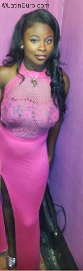 Date this exotic Jamaica girl Asana from Kingston JM2417