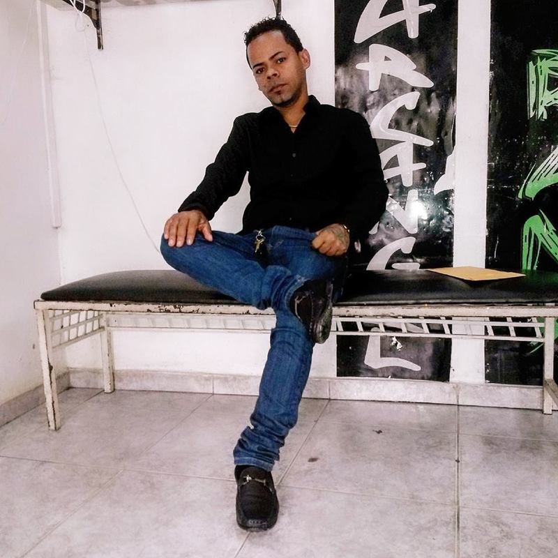 Date this athletic Dominican Republic man Andres rafael s from Santiago De Los Caballero DO28151