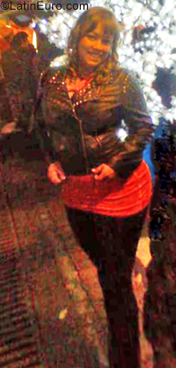 Date this pretty Colombia girl Claribeth from Bogota CO21136