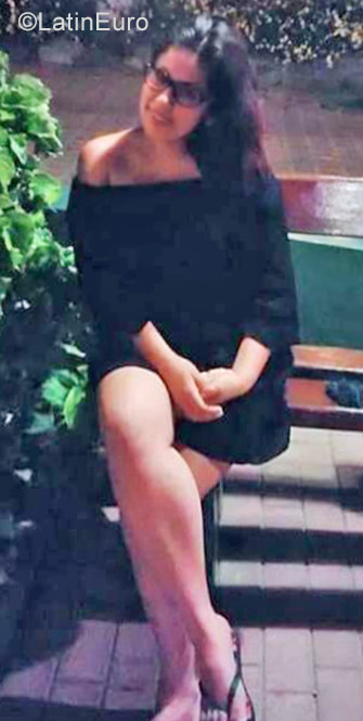 Date this pretty Peru girl Luisa from Lima PE1101