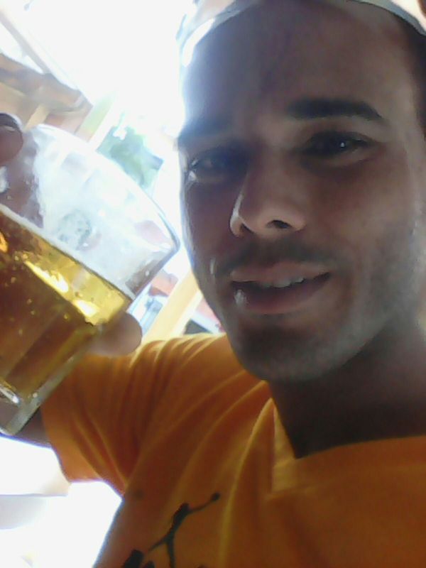 Date this voluptuous Dominican Republic man Carlos from Santo Domingo DO28497
