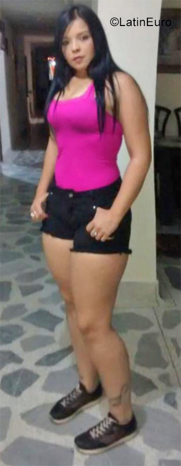 Date this funny Colombia girl Maritza from Medellin CO21293