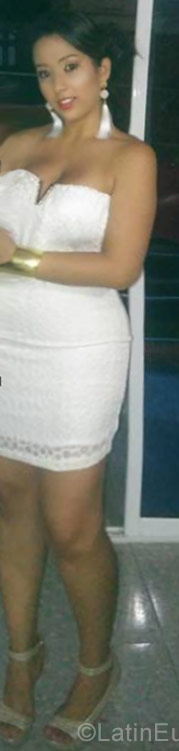 Date this beautiful Colombia girl Adriana from Socorro CO21382