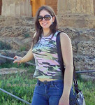 attractive Colombia girl Pauly from Medellin CO21385