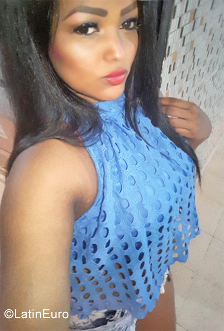 Date this young Panama girl Mayra from Panama City PA1068