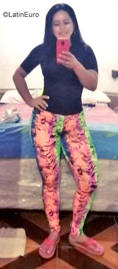 Date this passionate Brazil girl Lucilene from codajas BR10062