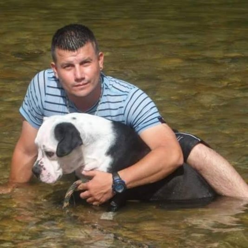 Date this happy Colombia man Alex from Medellin CO21831